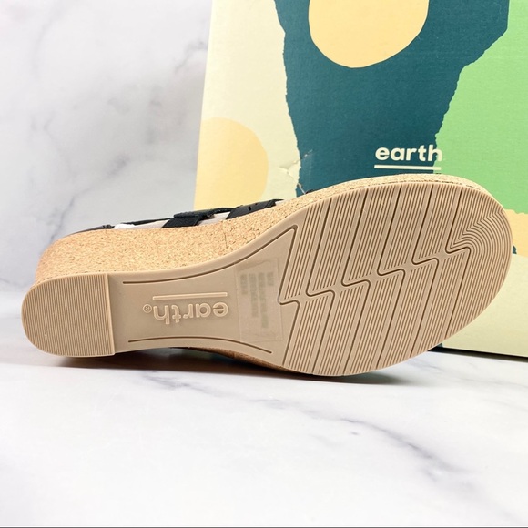 NIB Earth Woodland Sunny Caged Wedge Sandal 9M - Picture 8 of 9